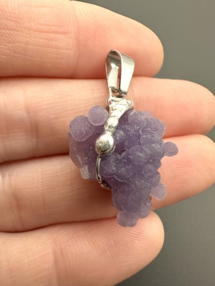 Grape chalcedony pendant