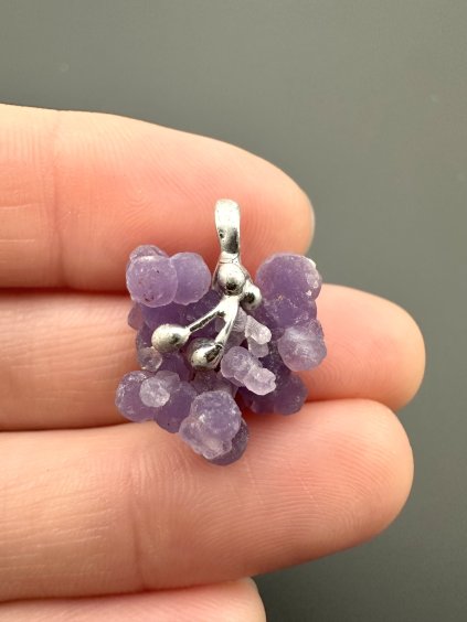 Grape chalcedony pendant