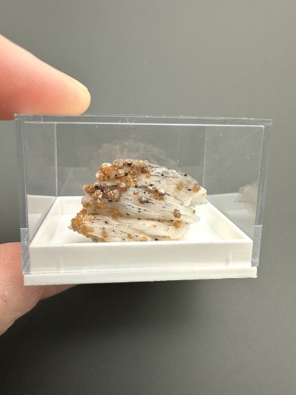 Vanadinite – Morocco