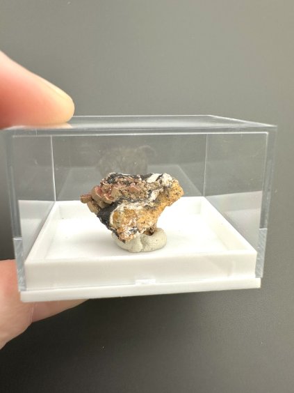 Vanadinite – Morocco