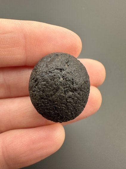 Drachenglas Obsidian 7,7g – Milos, Griechenland