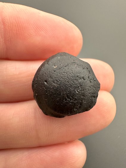 Australite "button" 2,7g – Kalgoorlie, Western Australia