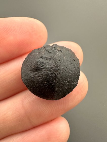 Australite "button" 2,9g – Kalgoorlie, Western Australia