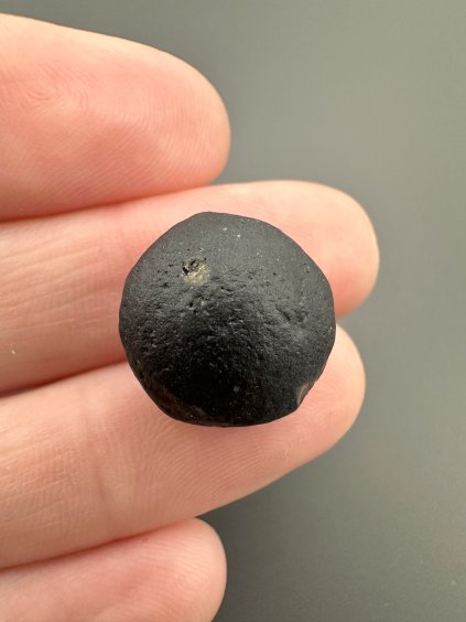 Australite "button" 2,3g – Kalgoorlie, Western Australia