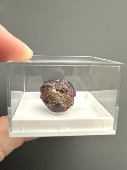Garnet – China