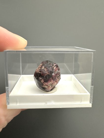 Garnet – China