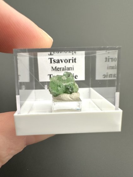 Tsavorite – Meralani, Tanzania