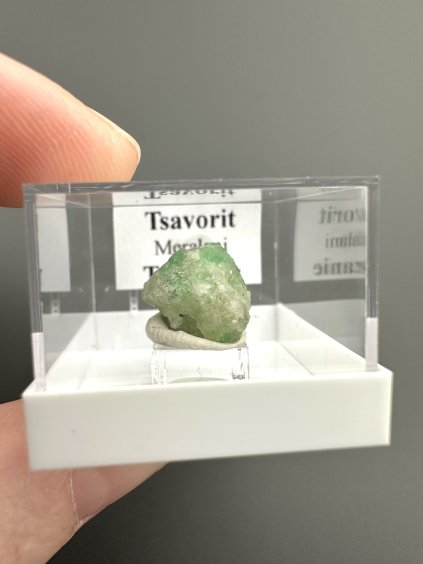 Tsavorite – Meralani, Tanzania