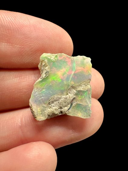 Precious opal – Welo, Ethiopia