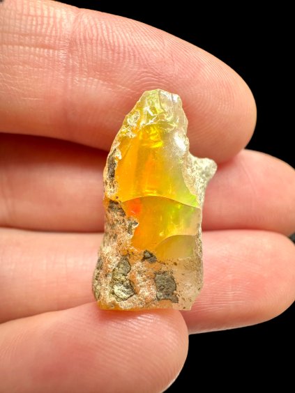 Drahý opál 13,5ct – Welo, Etiopie