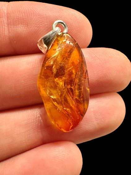 Silver amber pendant