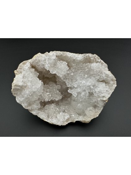 Quartz crystal geode – Morocco