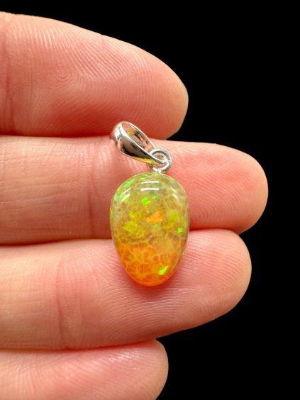 Silver faceted precious opal pendant