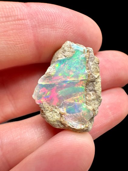 Precious opal 17ct – Welo, Ethiopia