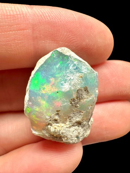 Precious opal – Welo, Ethiopia