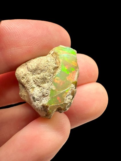 Drahý opál 18ct – Welo, Etiopie