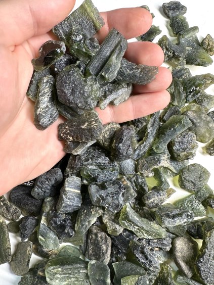Modlavite (3-10g)