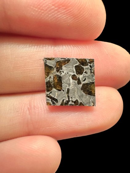 Meteorit Gyarub Zangbo 1,1g – Čína