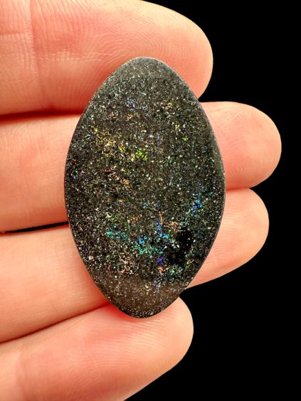 Australský opál 18,5ct – Kabošon – Andamooka, Austrálie