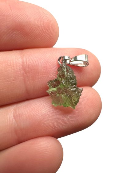 Moldavite pendant 0,4g