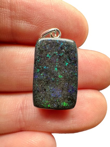 Silver pendant from Australian opal