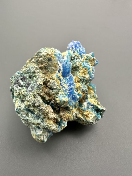 Chalkantit, melanterit – Zlaté Hory, ČR