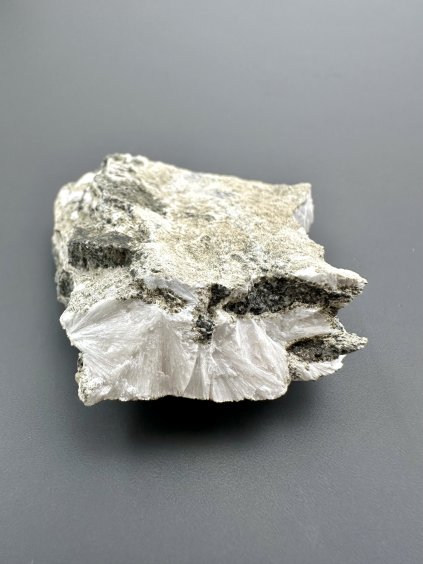 Pectolite – Zelechovske udoli, CZ