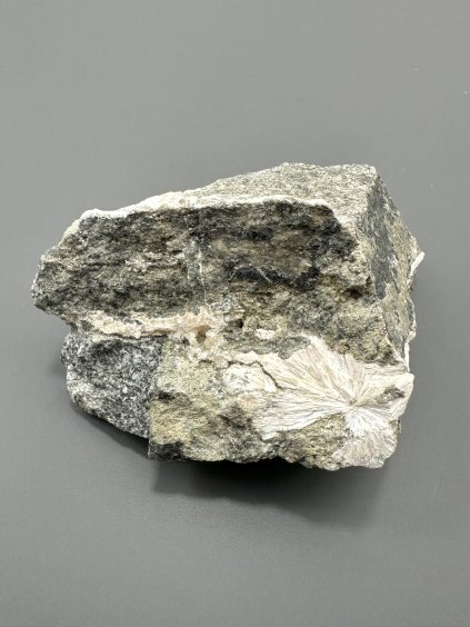 Pectolite – Zelechovske udoli, CZ