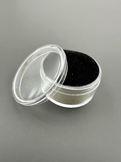 Round box for mineral samples (black and white)