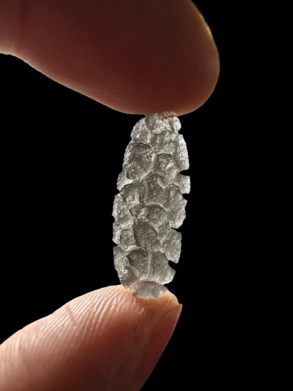 Karpatischer Obsidian 1,2g (Igel) – Slowakei