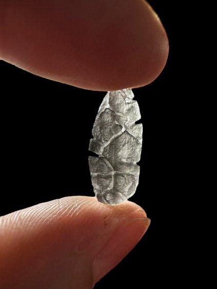 Carpathian obsidian 0,8g (Hedgehog) – Slovakia