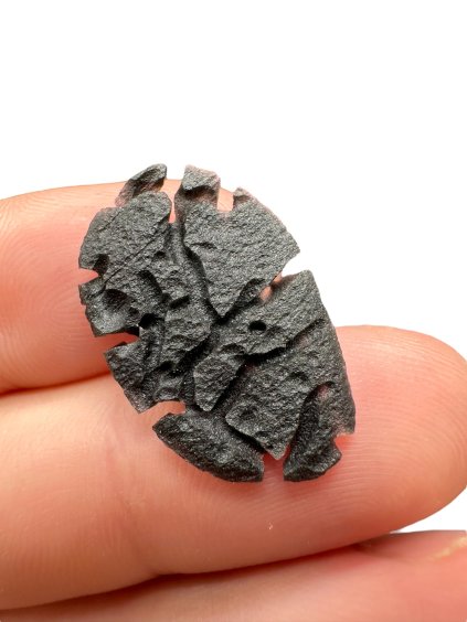 Karpatischer Obsidian 1,1g (Igel) – Slowakei