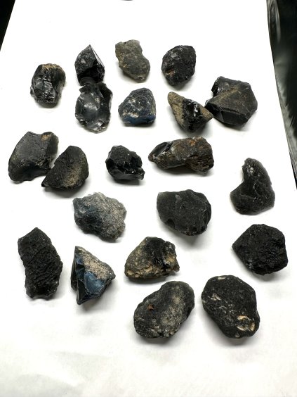 Slovenský obsidián 300g (9-22g)