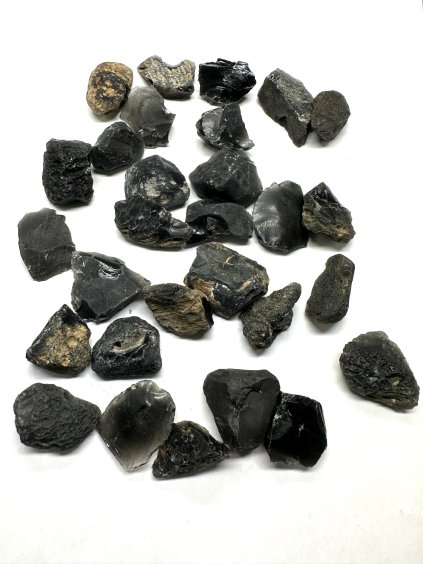 Slovenský obsidián 119g (4-13g)