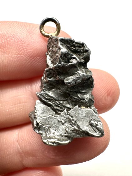 Přívěsek ze železného meteoritu