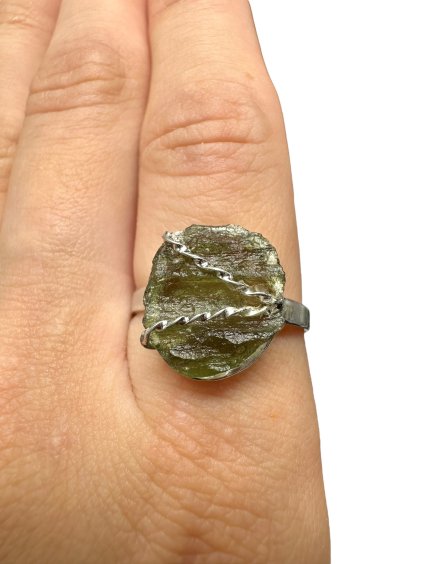 Silver ring with moldavite size 62