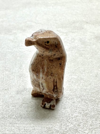 Tierchen aus Speckstein – Pinguin