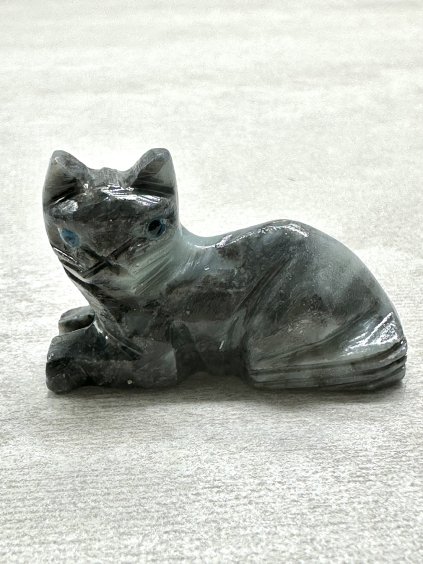 Animal made of soapstone – cat