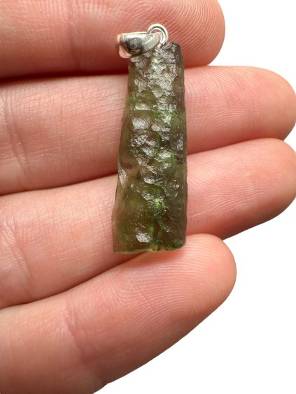 Stříbrný vltavínový přívěsek 1,8g