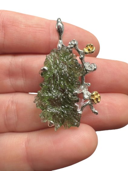 Silver moldavite pendant with gold-plated elements 5,7g