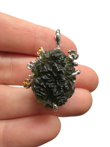 Silver moldavite pendant with gold-plated elements 9,7g
