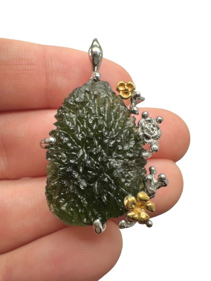 Silver moldavite pendant with gold-plated elements 10,2g