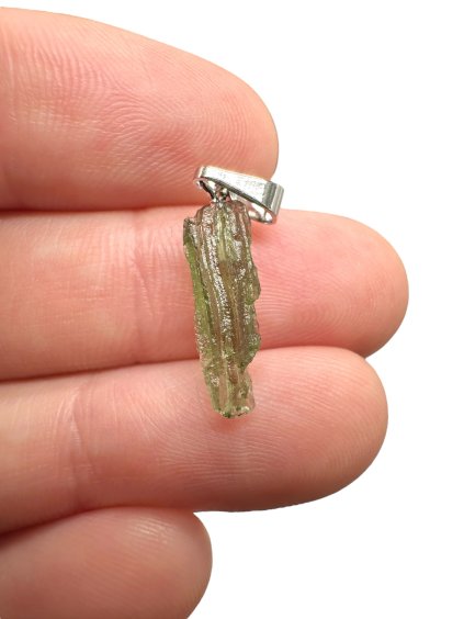 Moldavite pendant 0,4g