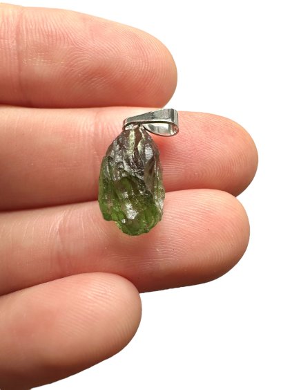 Moldavite pendant 0,9g