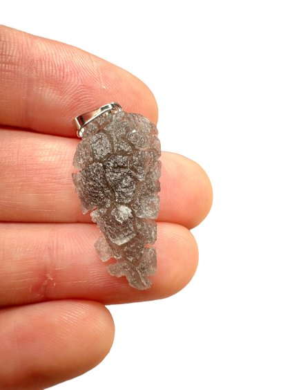 Pendant made from carpathian obsidian 2g