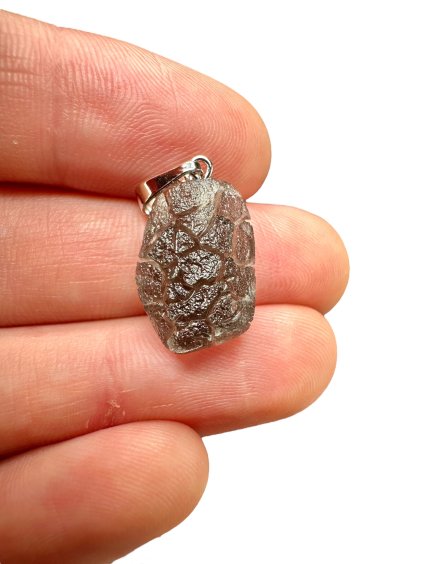 Pendant made from carpathian obsidian 1,6g