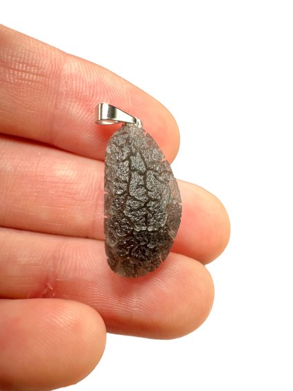 Pendant made from carpathian obsidian 2,3g