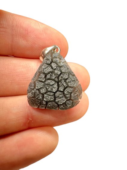 Stříbrný přívěsek ze slovenského obsidiánu 3,5g