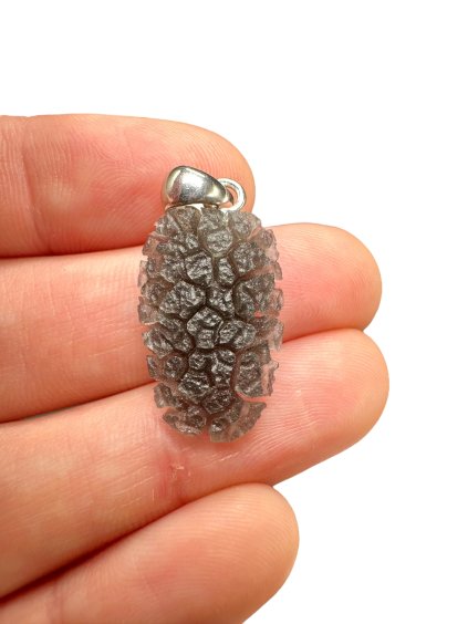 Stříbrný přívěsek ze slovenského obsidiánu 2,3g