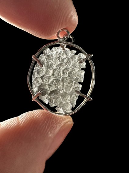 Silberanhänger aus slowakischem Obsidian 2,8g